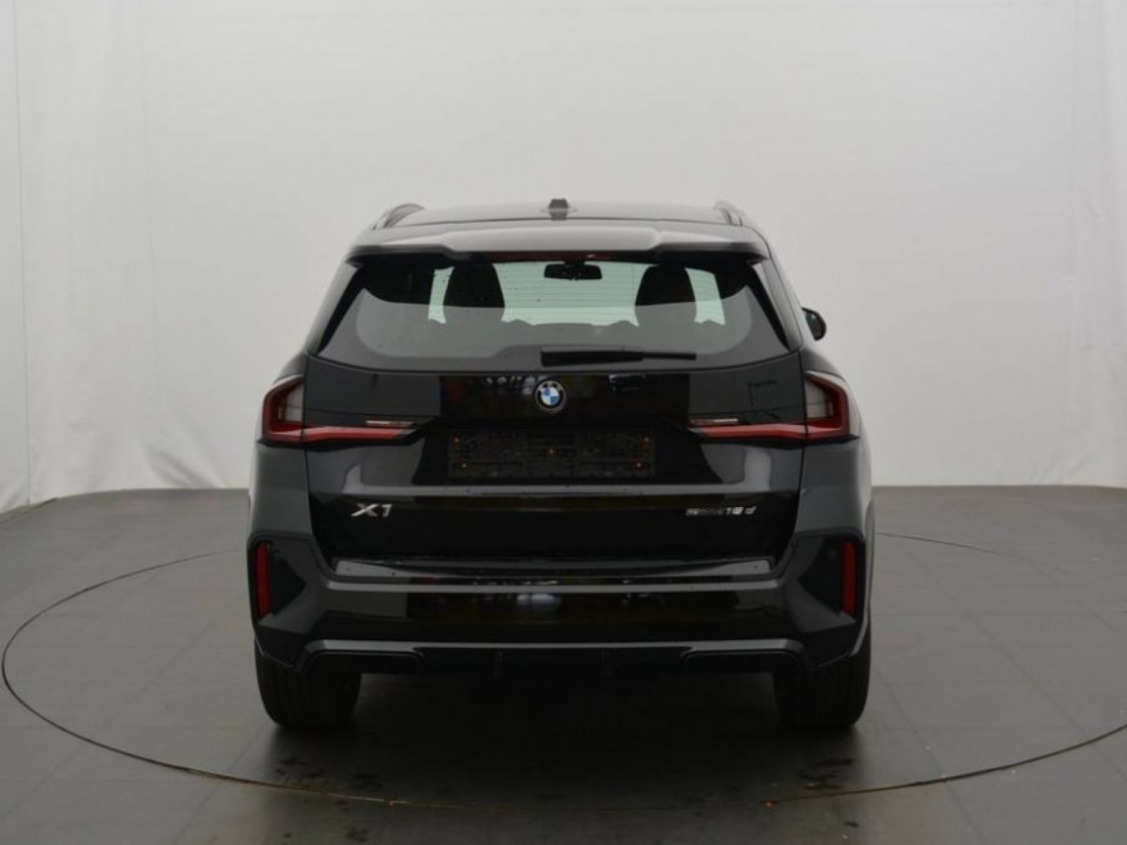 BMW - X1 U11 - #185082 - 21
