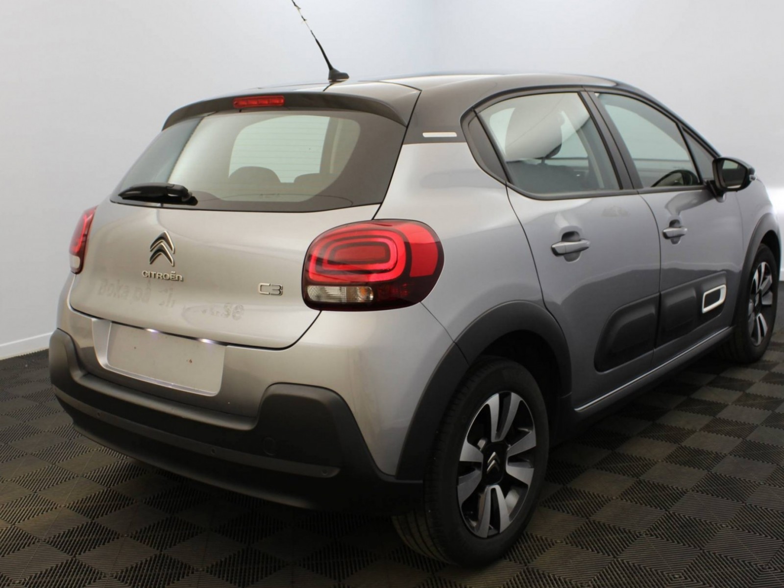 CITROEN - C3 - #182731 - 17