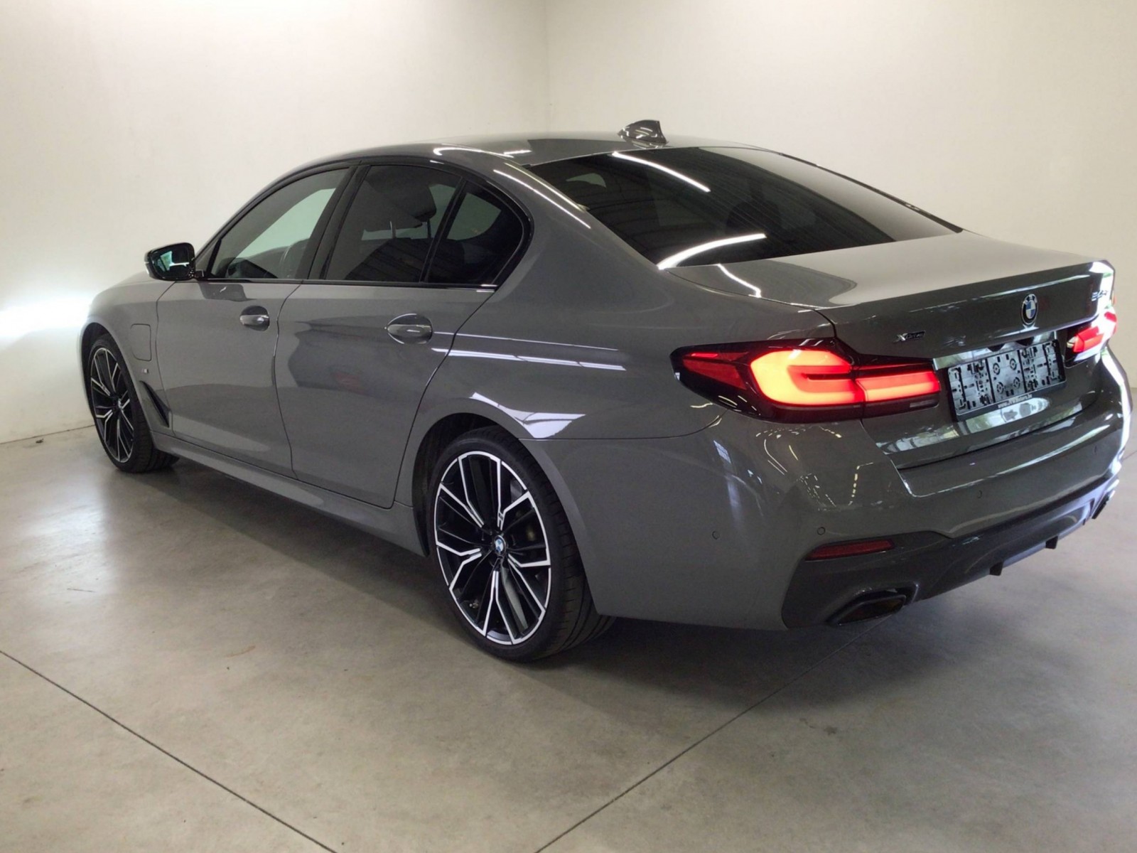 BMW - SERIE 5 G30 LCI - #185725 - 22