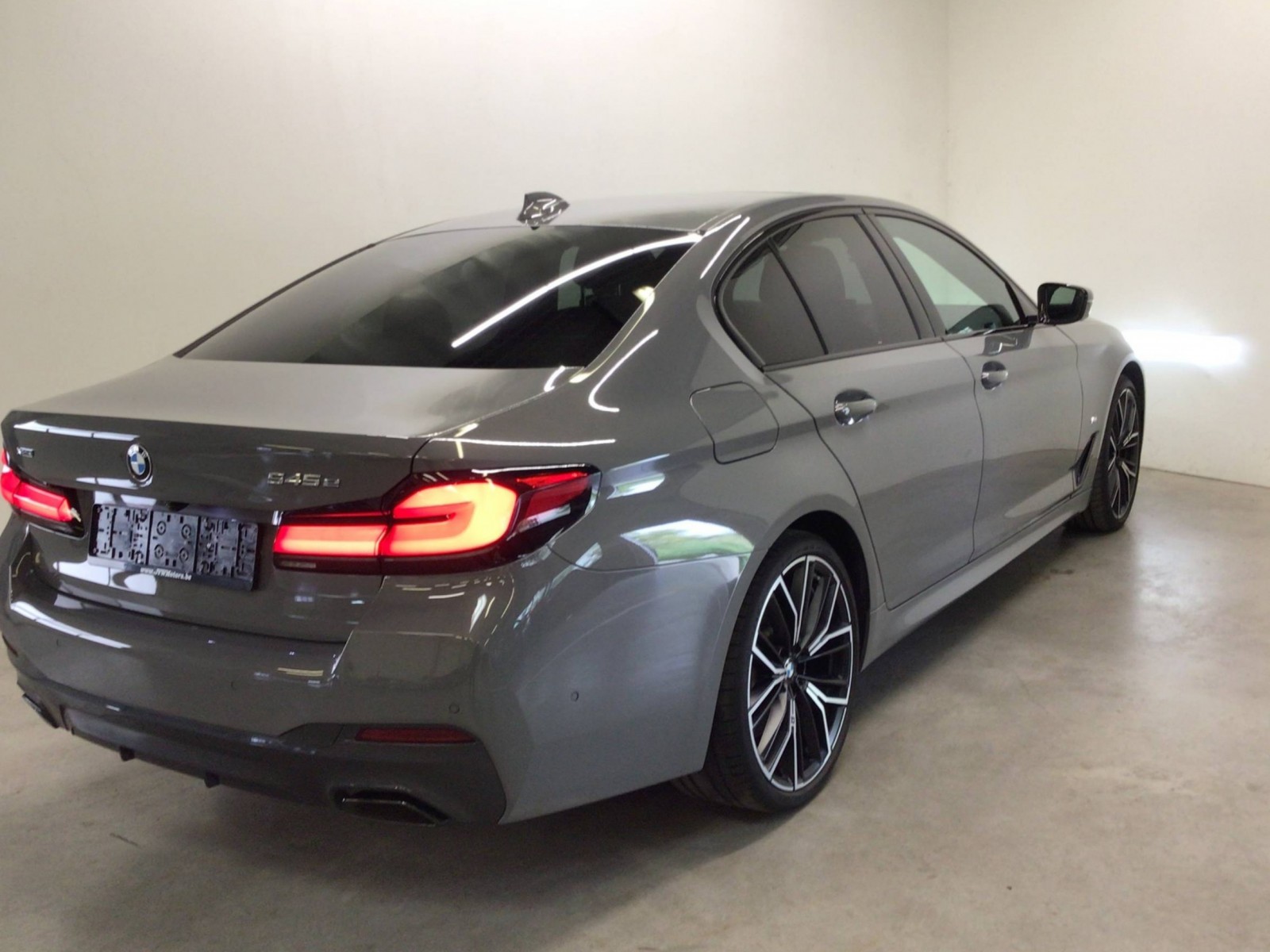 BMW - SERIE 5 G30 LCI - #185725 - 24