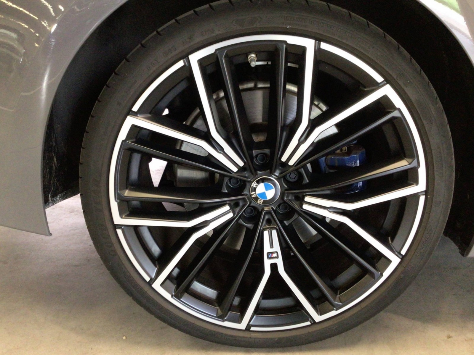 BMW - SERIE 5 G30 LCI - #185725 - 27