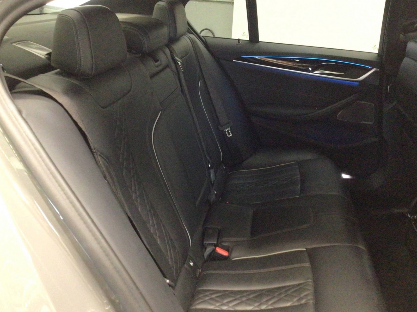 BMW - SERIE 5 G30 LCI - #185725 - 29