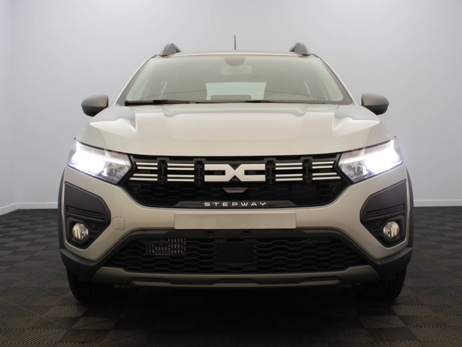 DACIA - SANDERO - #183759 - 4