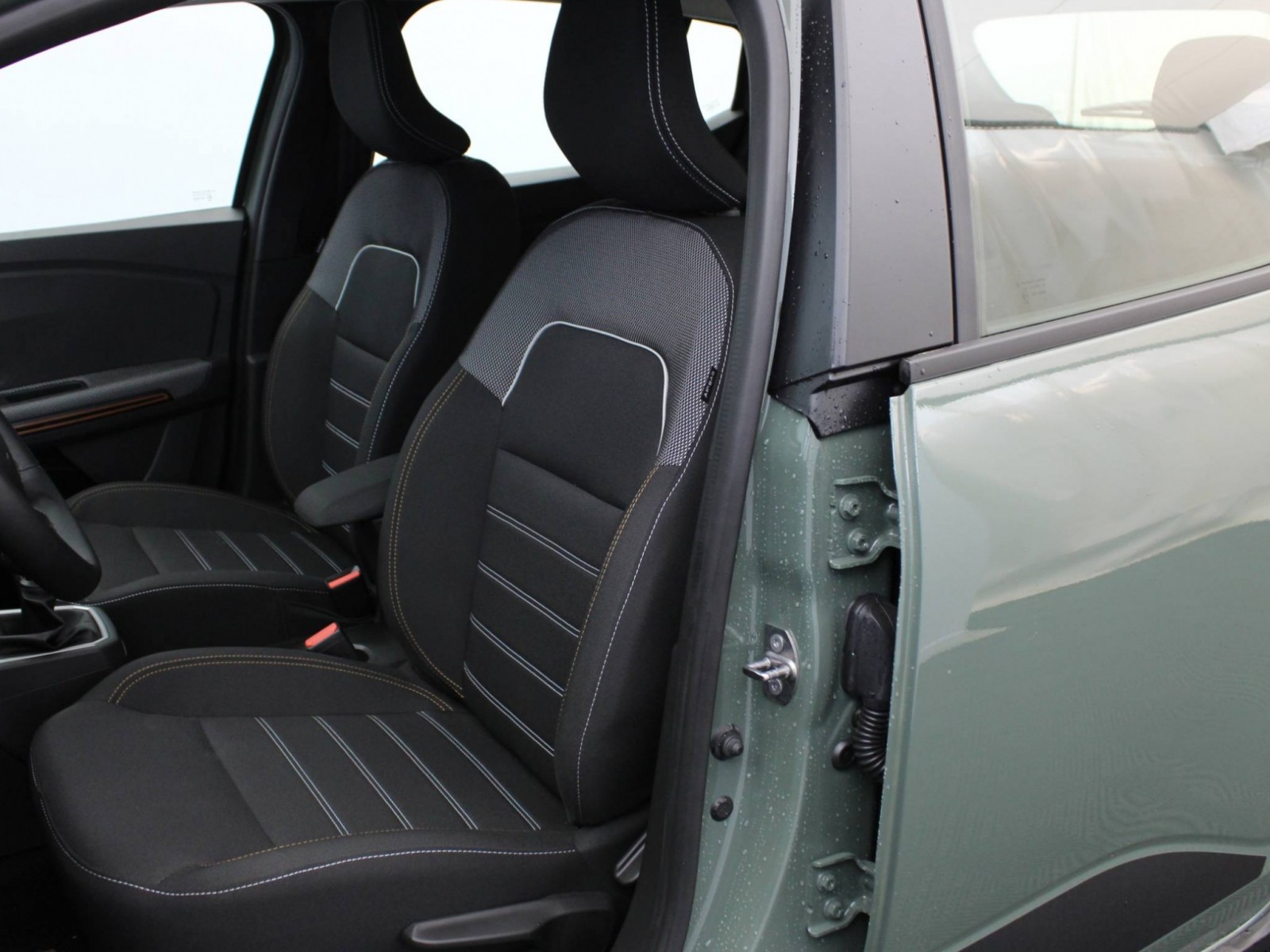 DACIA - SANDERO - #183761 - 23