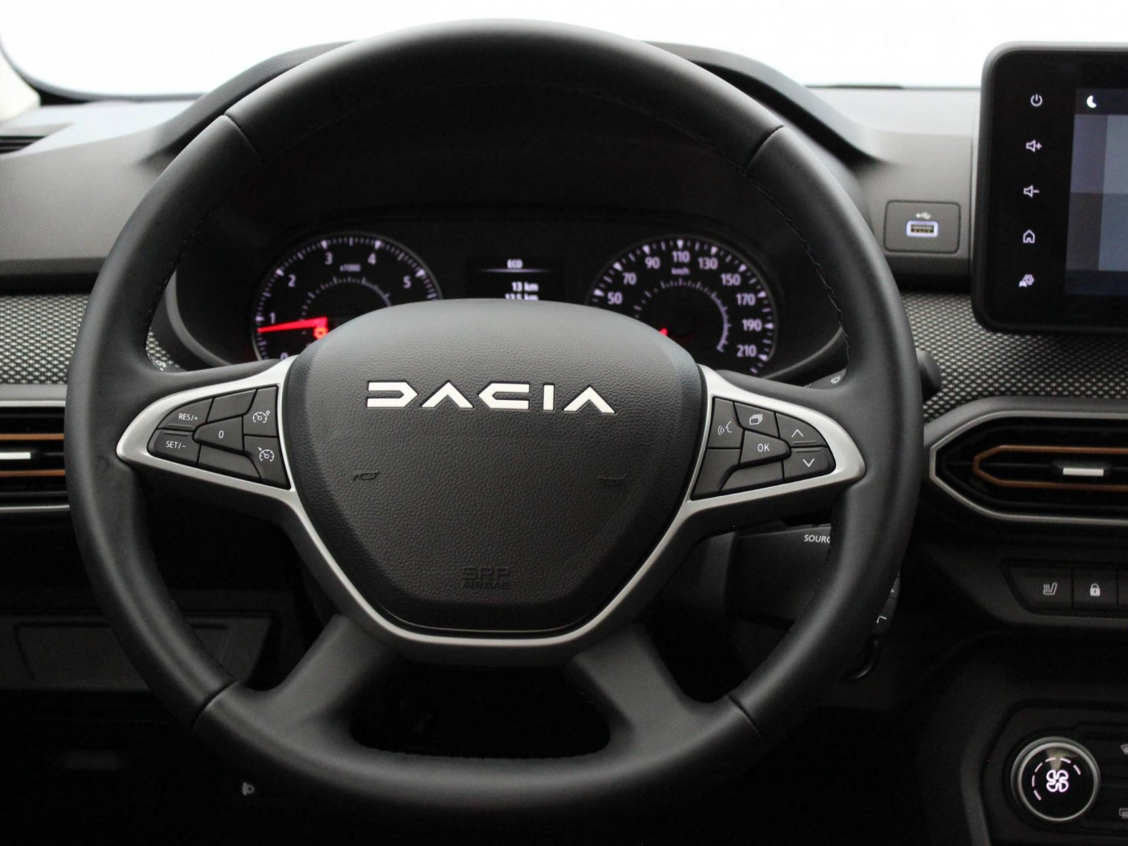 DACIA - SANDERO - #183761 - 26