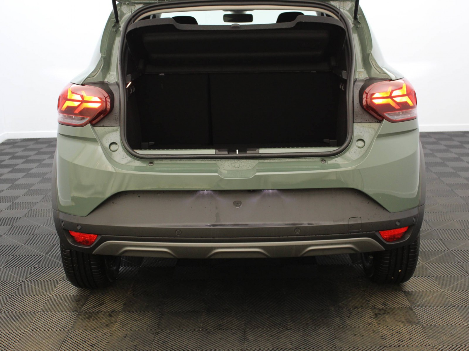 DACIA - SANDERO - #183761 - 13