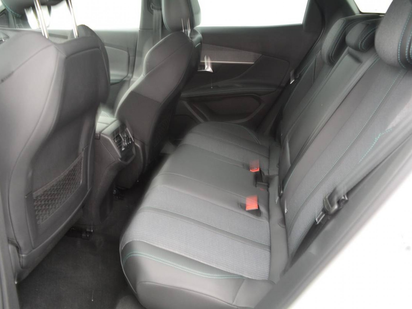PEUGEOT - 3008 - #183993 - 8