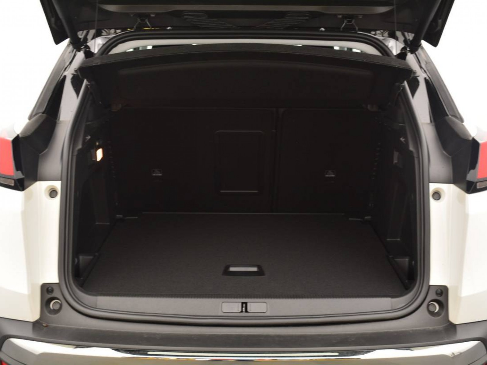 PEUGEOT - 3008 - #183993 - 13
