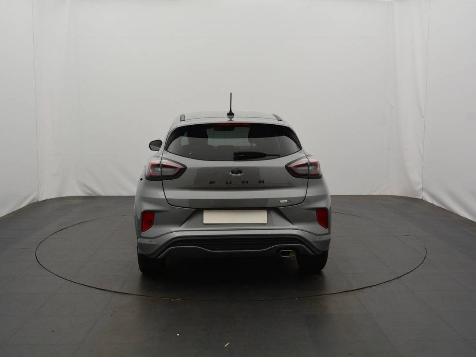 FORD - PUMA - #184150 - 5