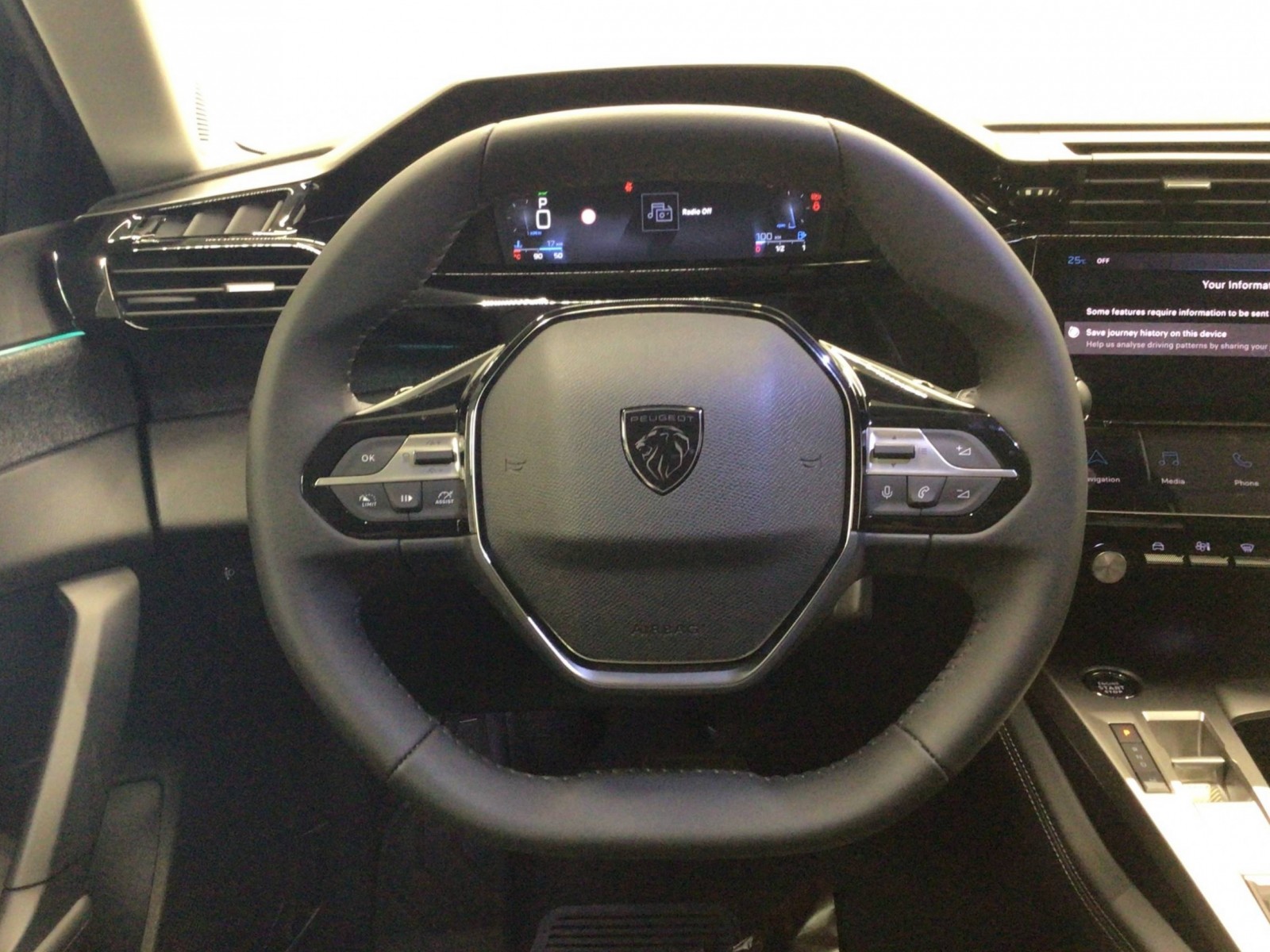 PEUGEOT - 408 - #184264 - 25