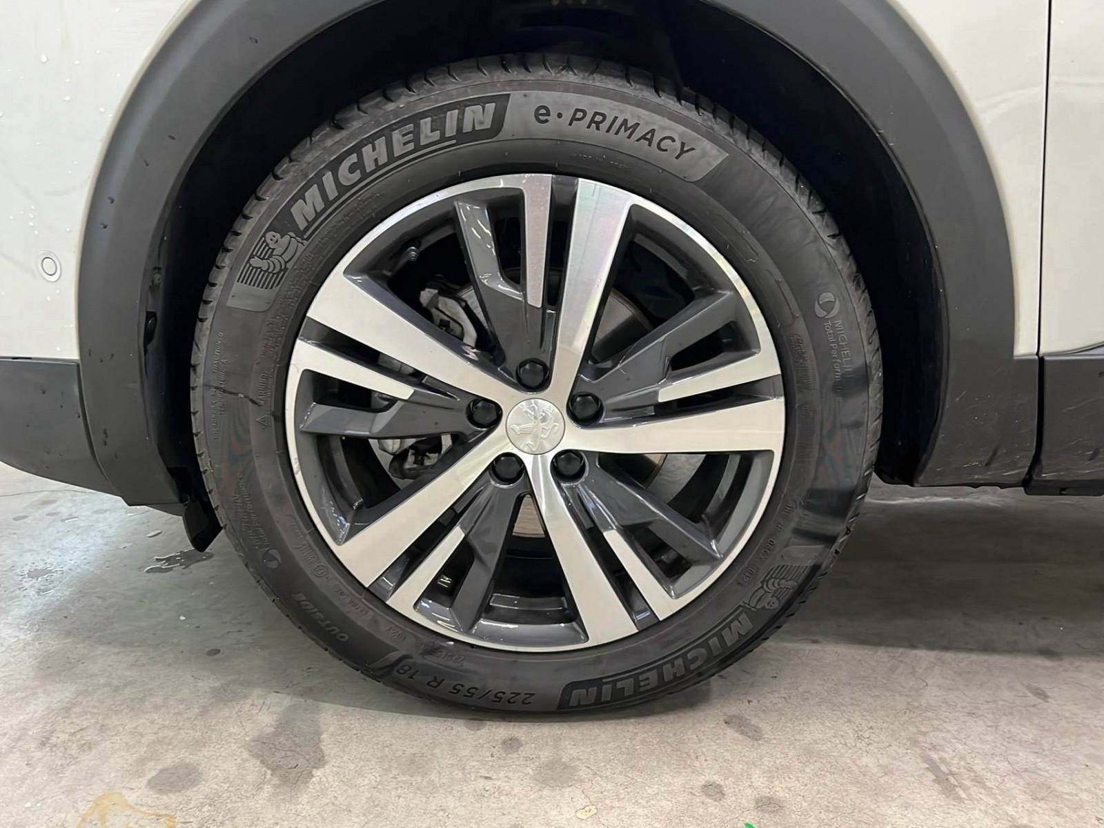 PEUGEOT - 5008 - #217817 - 6