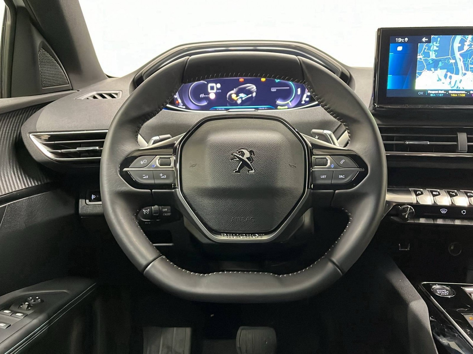 PEUGEOT - 5008 - #217817 - 10