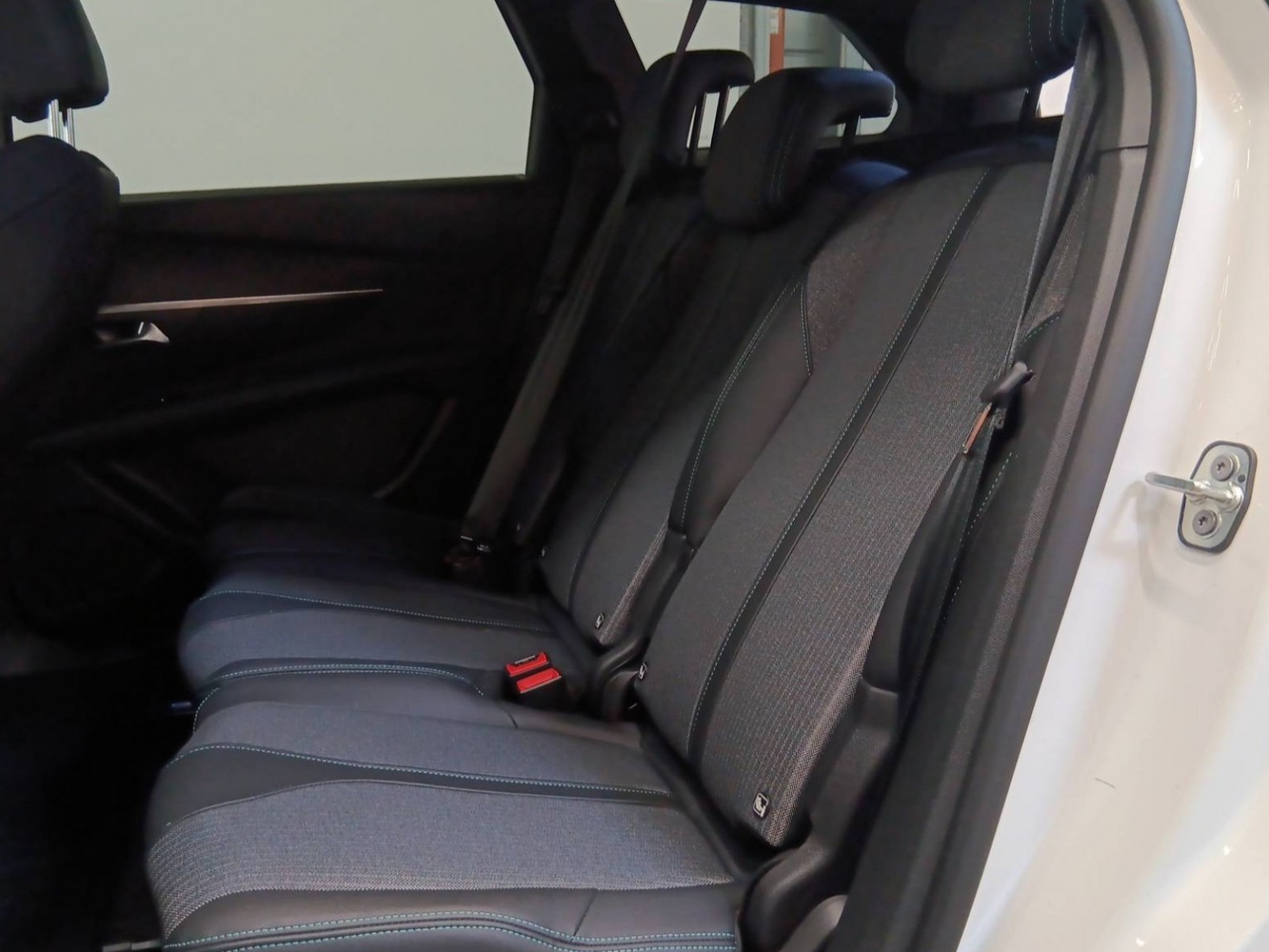 PEUGEOT - 5008 - #217817 - 25