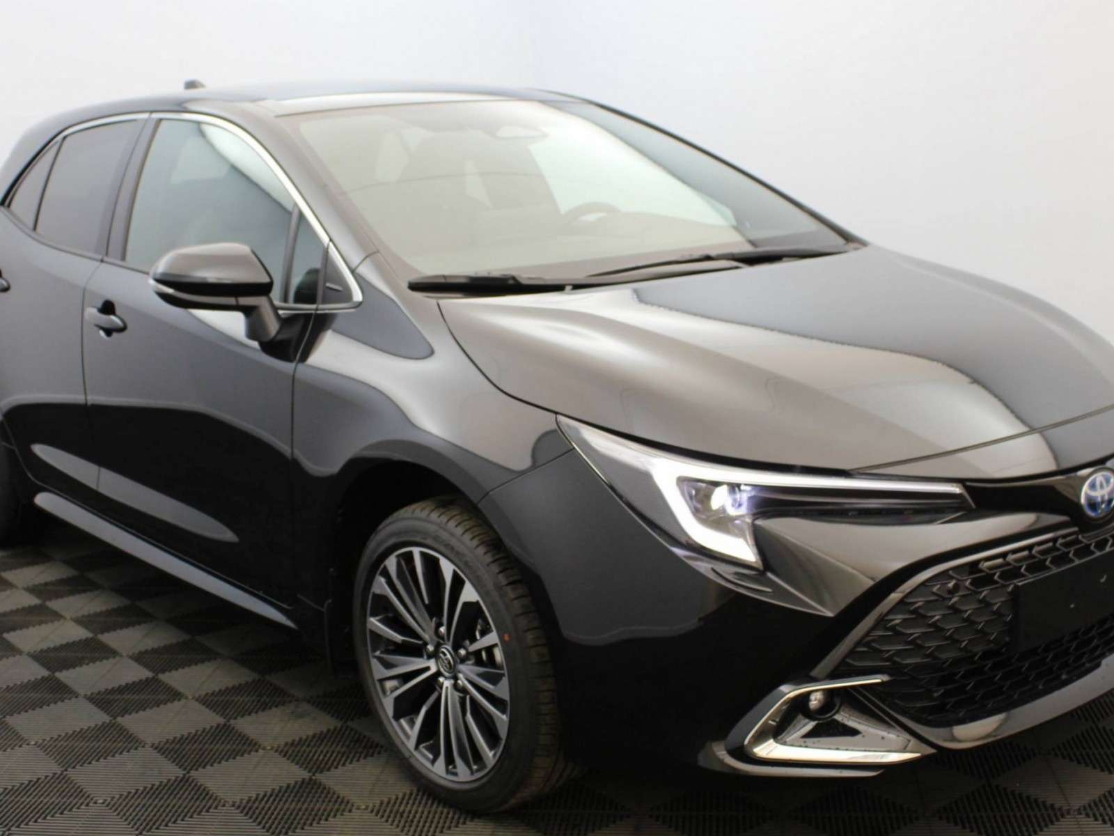 TOYOTA - COROLLA HYBRIDE - #185236 - 15