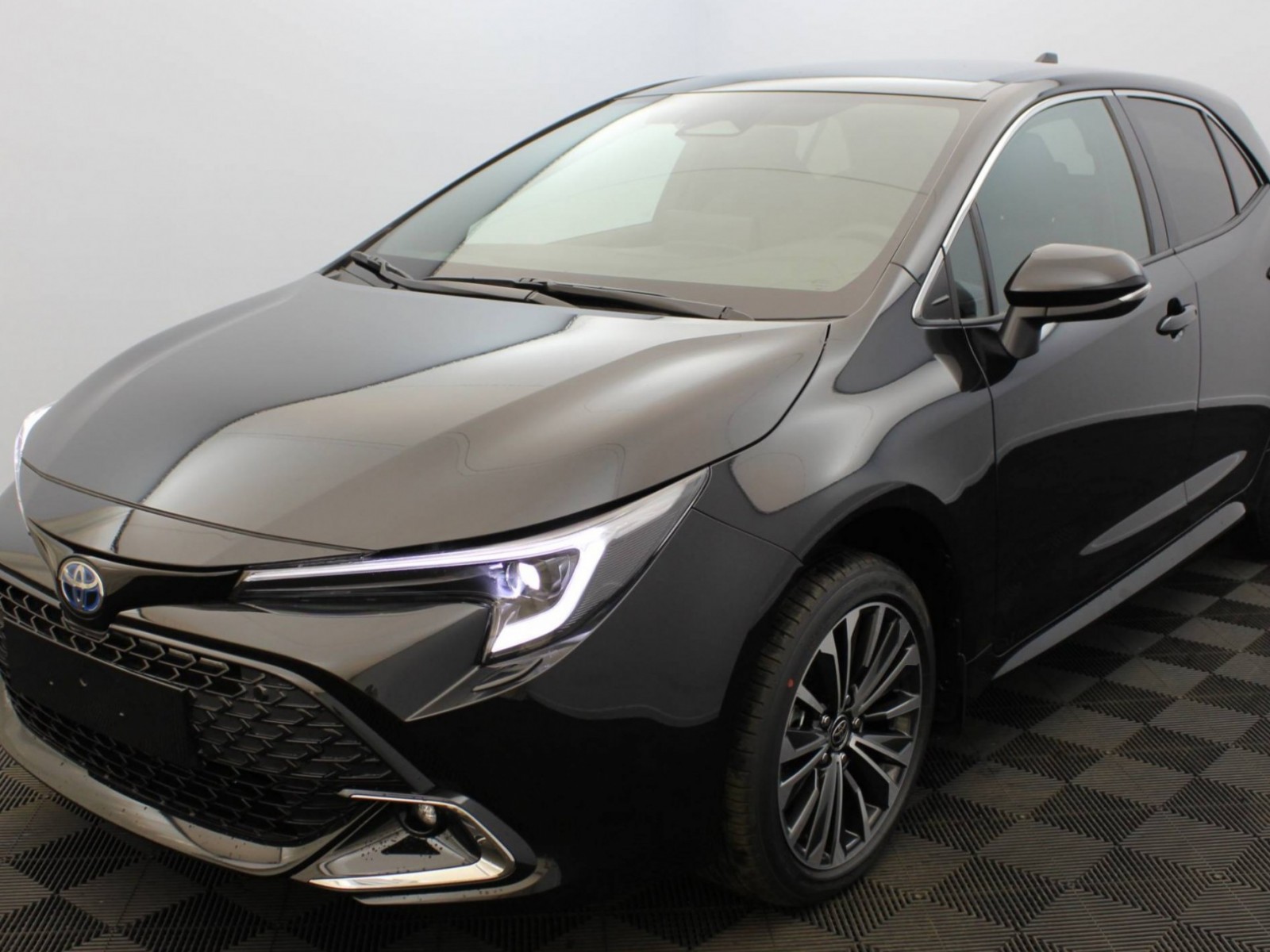 TOYOTA - COROLLA HYBRIDE - #185762 - 15