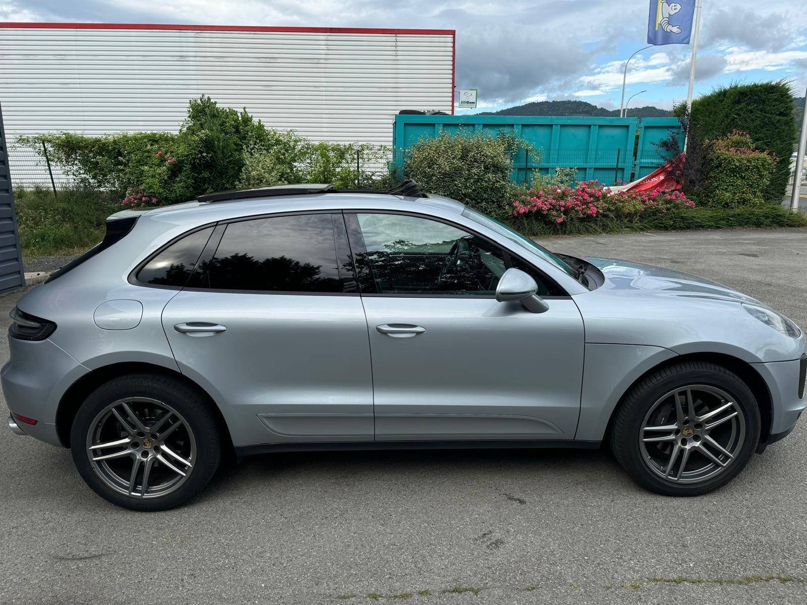 PORSCHE - MACAN - #291313 - 3