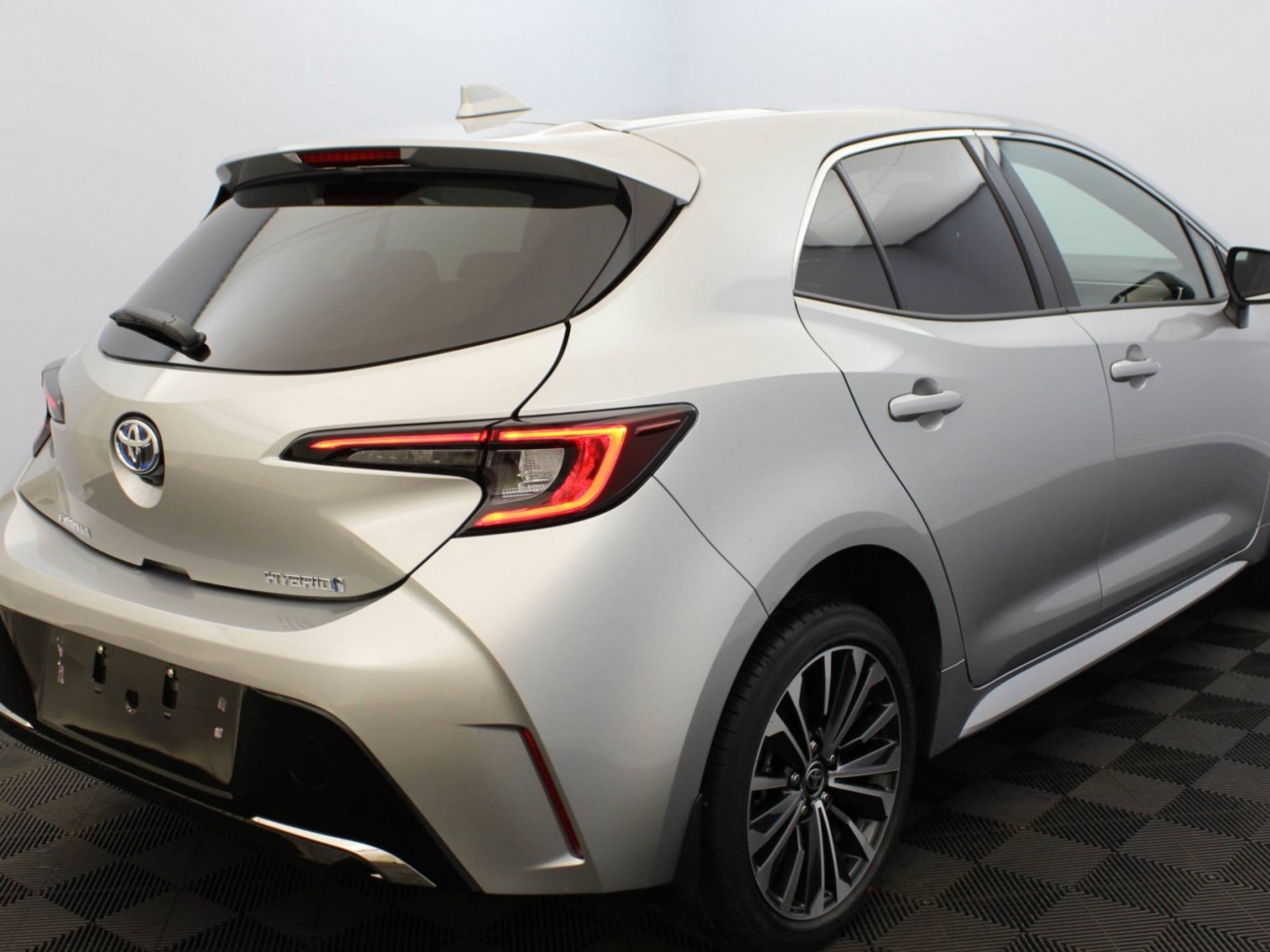 TOYOTA - COROLLA HYBRIDE NOUVELLE - #185769 - 20