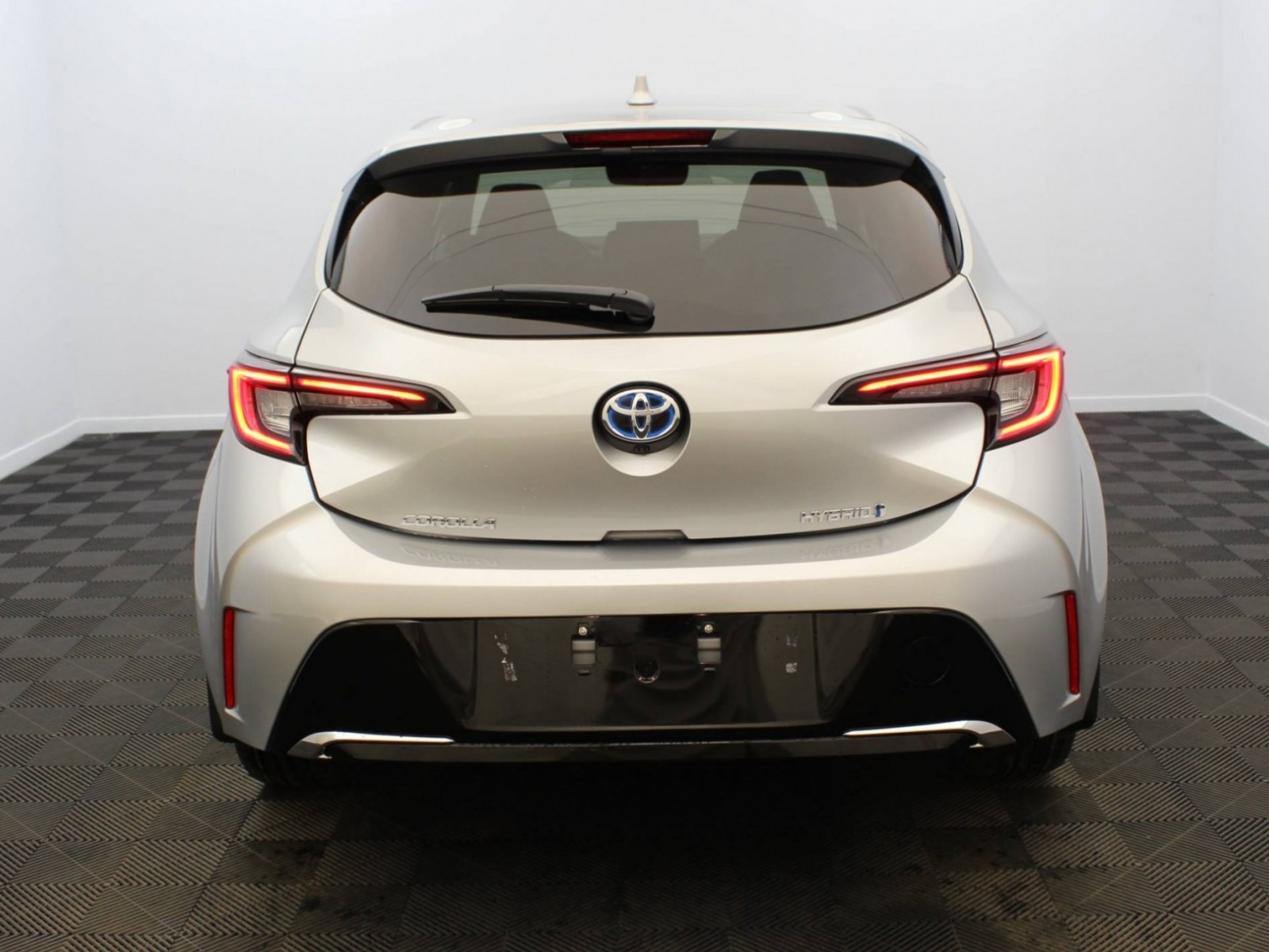 TOYOTA - COROLLA HYBRIDE NOUVELLE - #185769 - 22