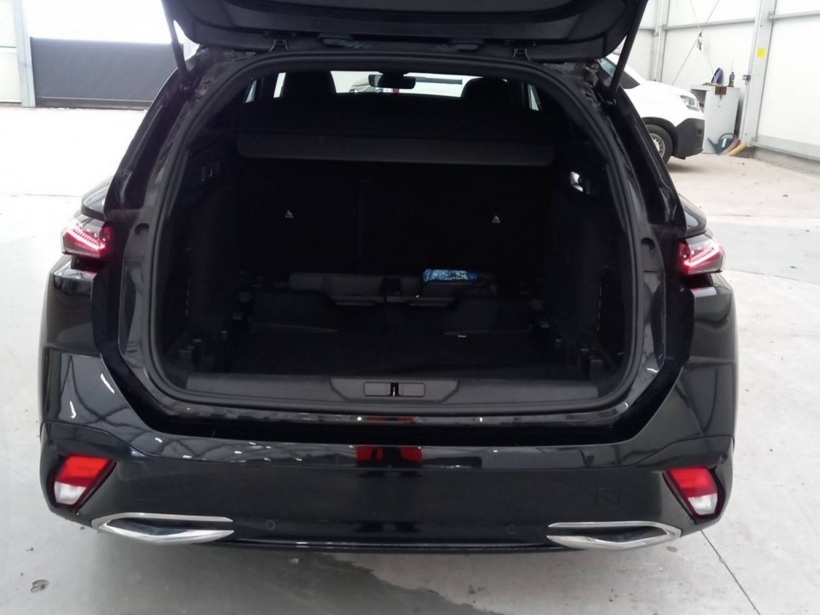 PEUGEOT - 308 SW - #200842 - 33