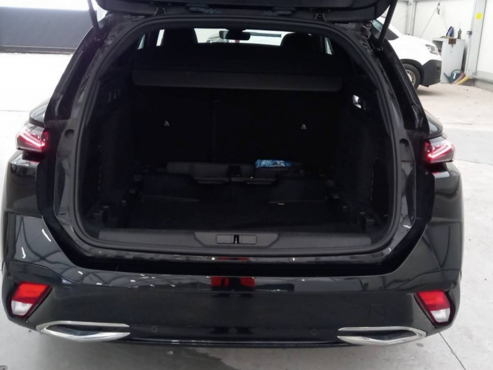 PEUGEOT - 308 SW - #200838 - 36