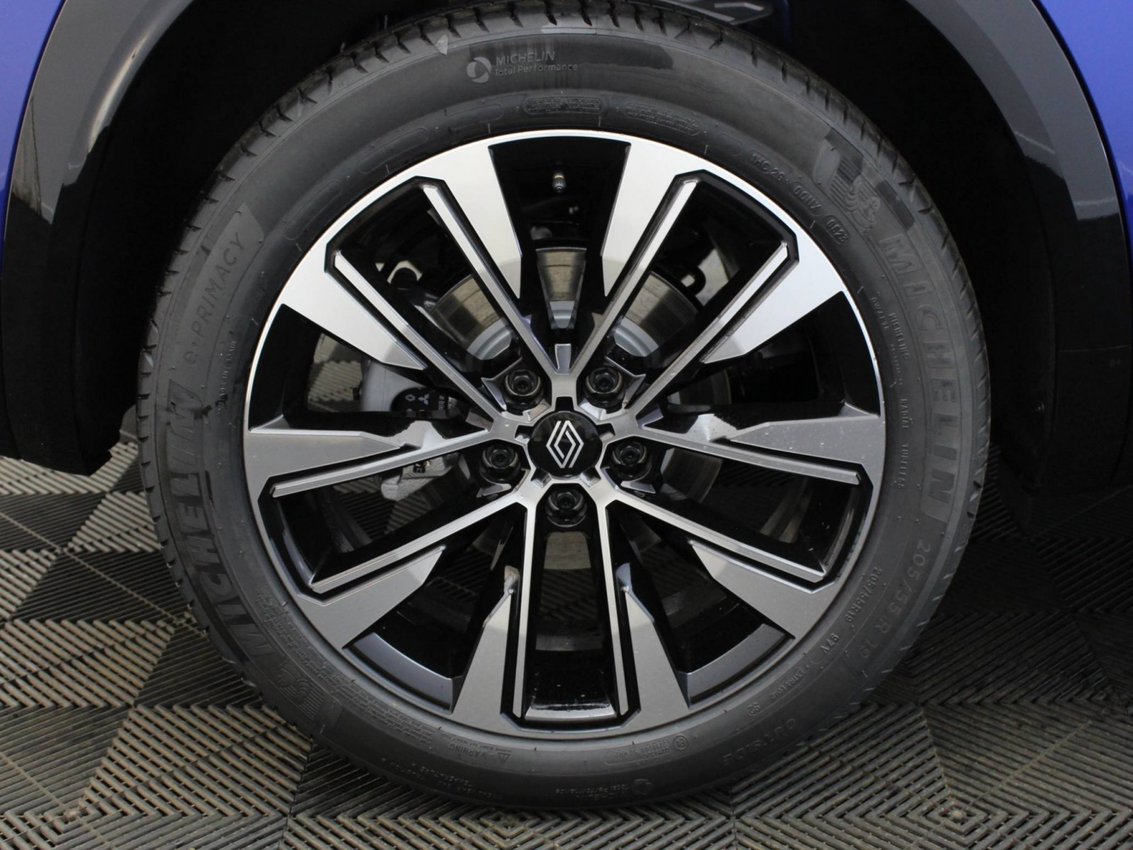 RENAULT - AUSTRAL - #185590 - 21