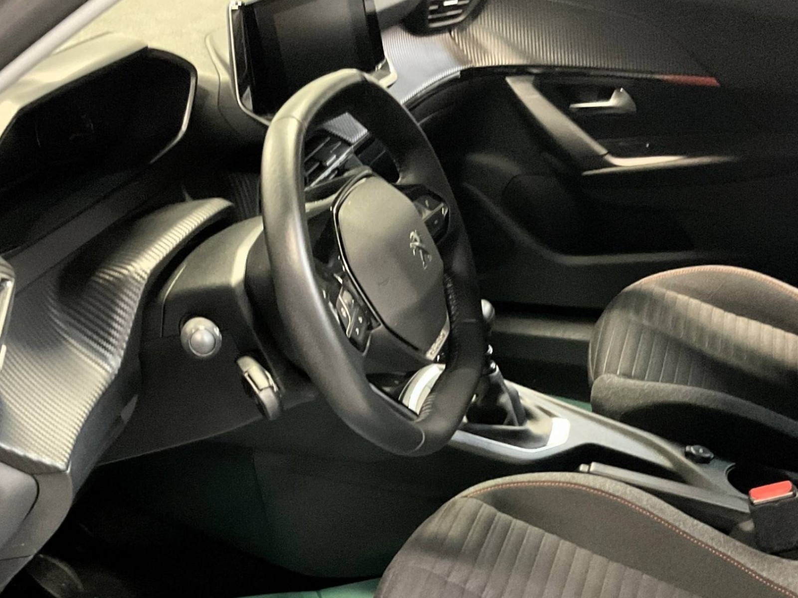 PEUGEOT - 2008 - #186007 - 18