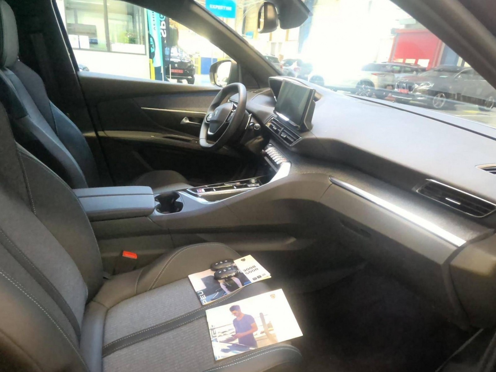 PEUGEOT - 5008 - #186016 - 5