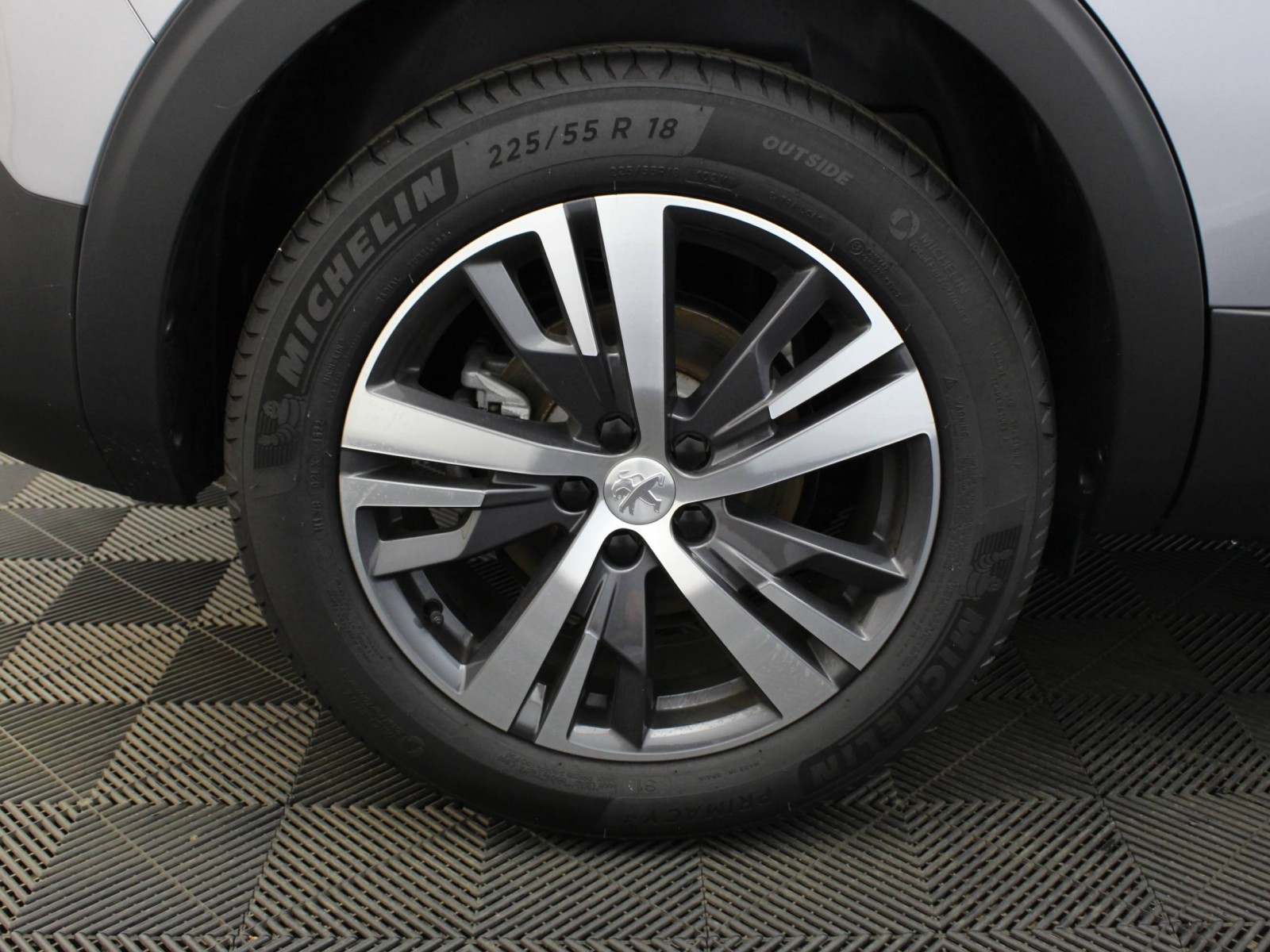 PEUGEOT - 5008 - #185705 - 6