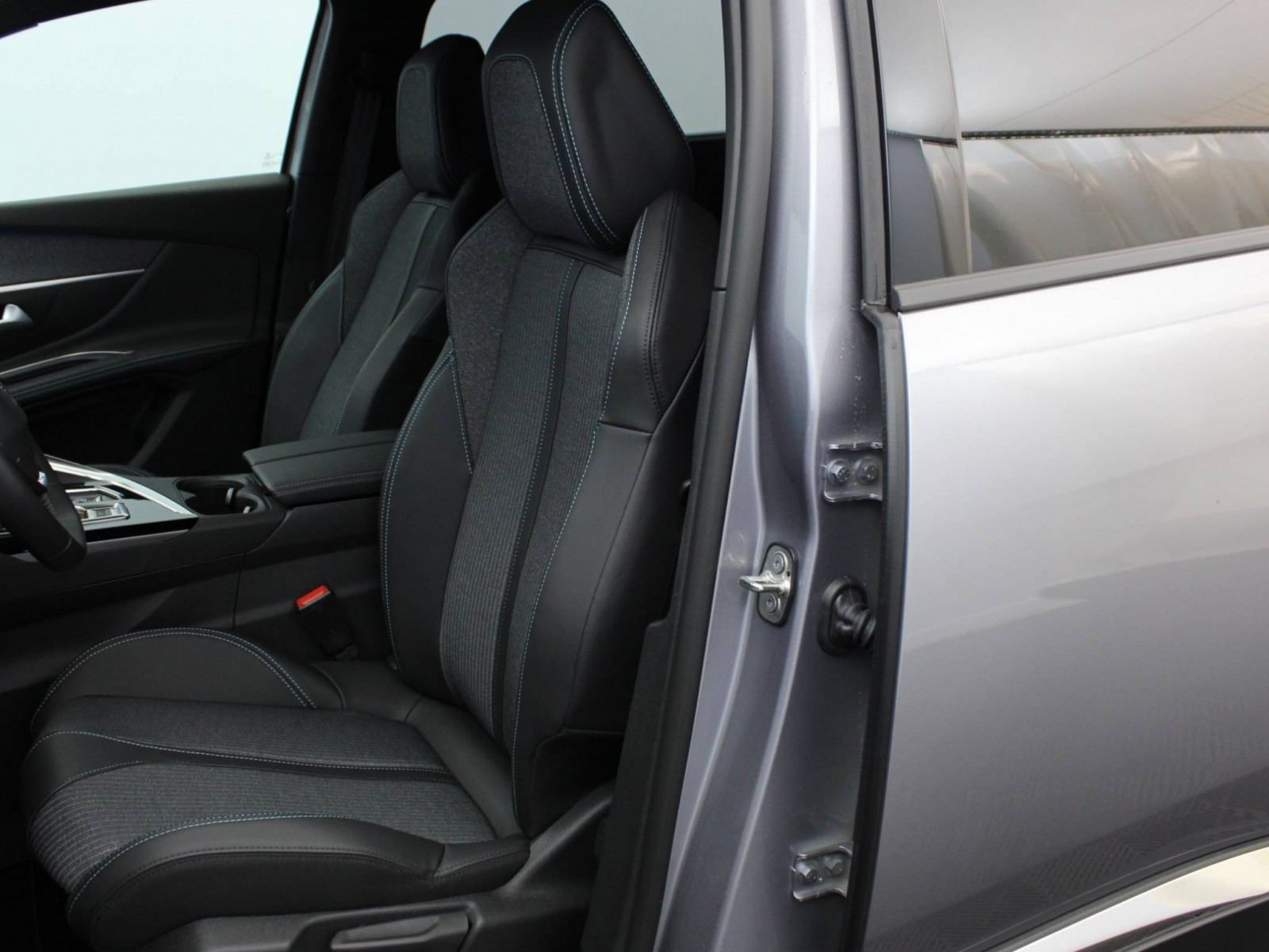 PEUGEOT - 5008 - #185706 - 7