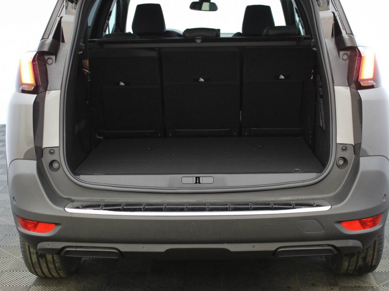 PEUGEOT - 5008 - #185708 - 34