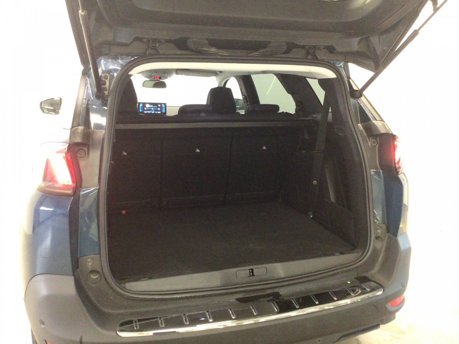 PEUGEOT - 5008 - #185529 - 13