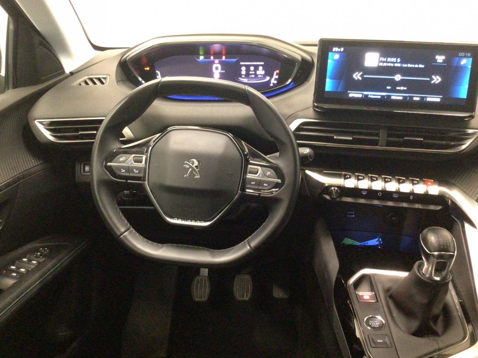PEUGEOT - 5008 - #185529 - 30