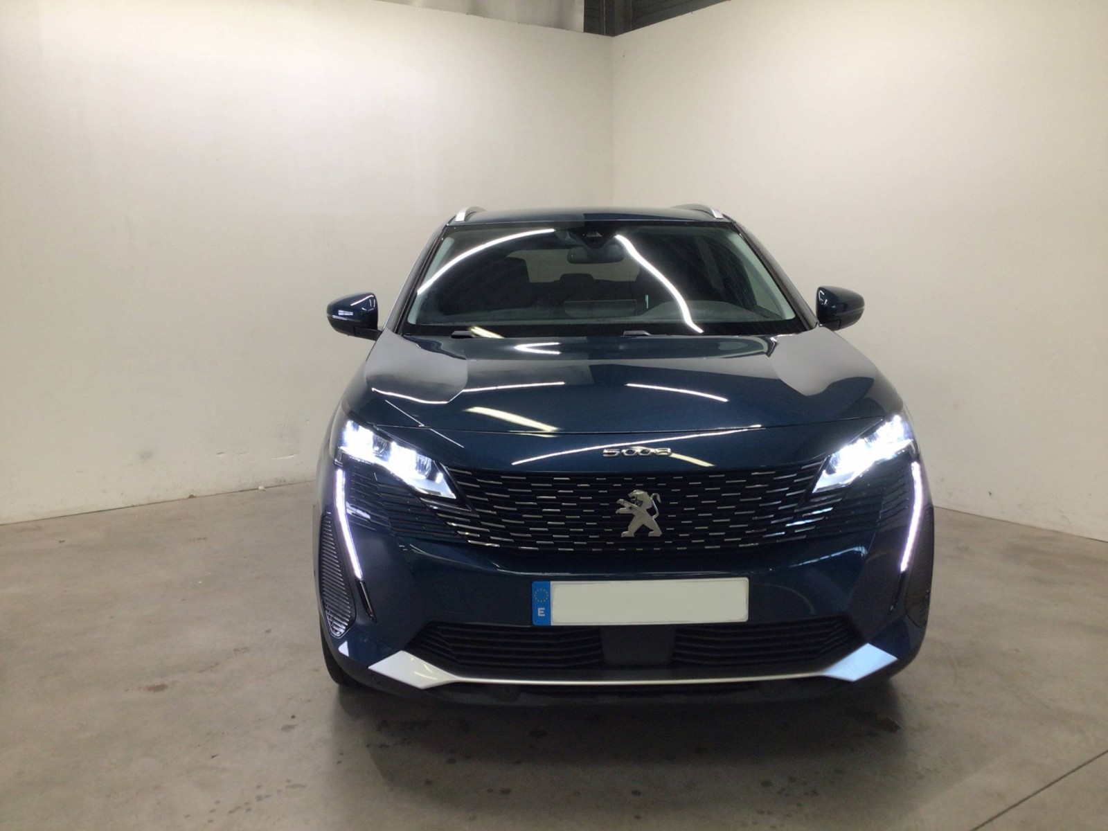 PEUGEOT - 5008 - #185529 - 4