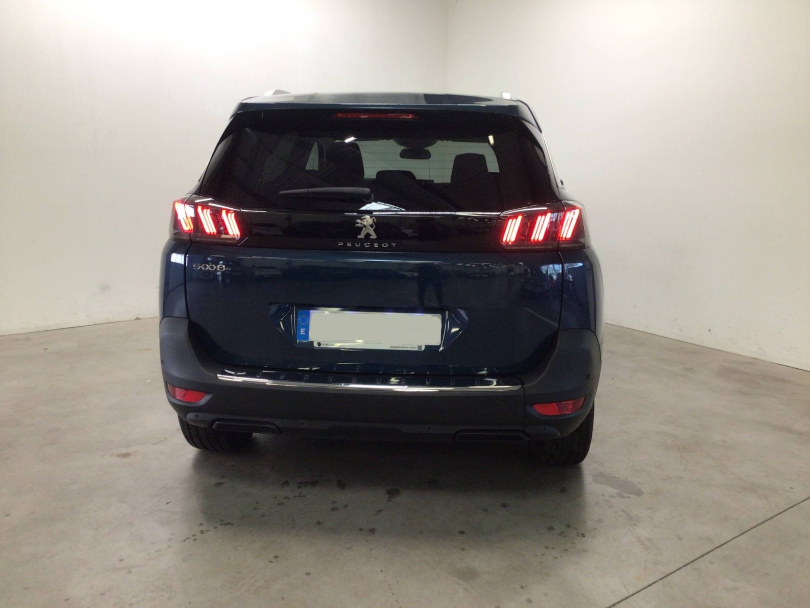 PEUGEOT - 5008 - #185529 - 5