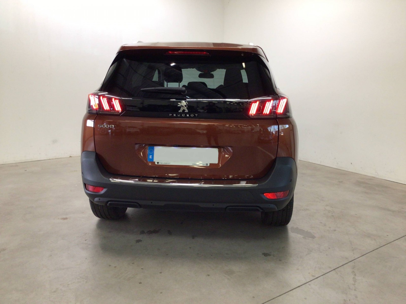 PEUGEOT - 5008 - #185525 - 5