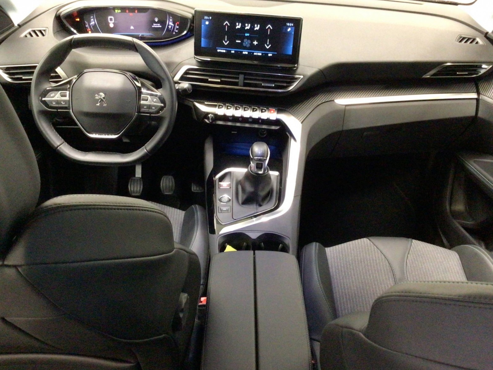 PEUGEOT - 5008 - #185528 - 13