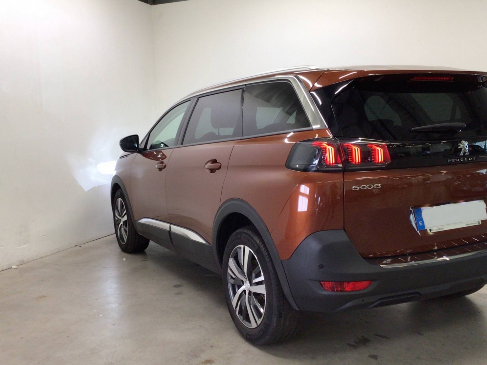 PEUGEOT - 5008 - #185526 - 16