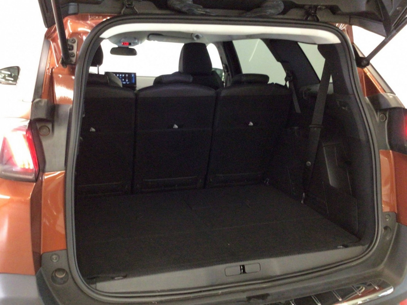 PEUGEOT - 5008 - #185526 - 20