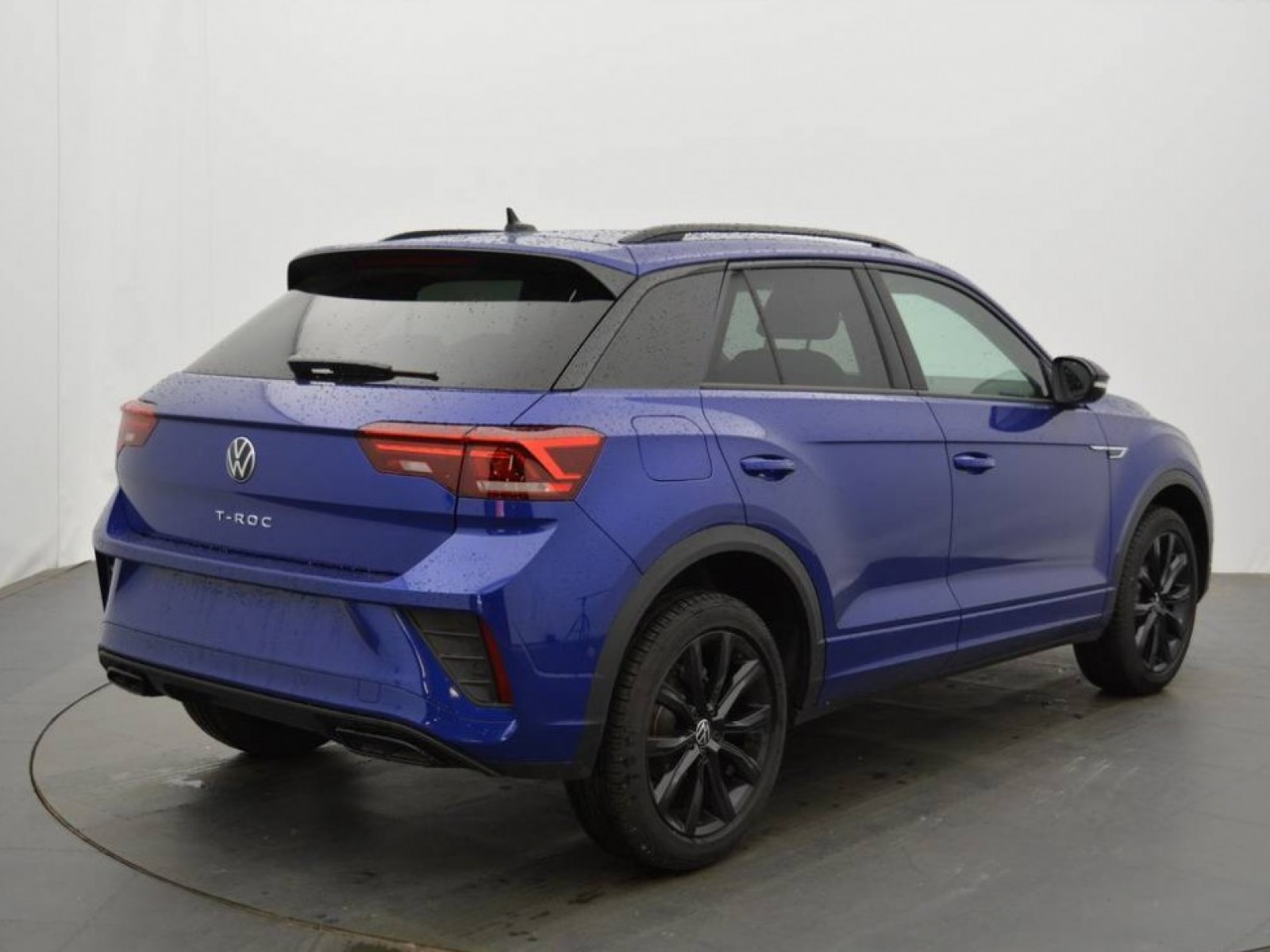 VOLKSWAGEN - T-ROC - #184040 - 2