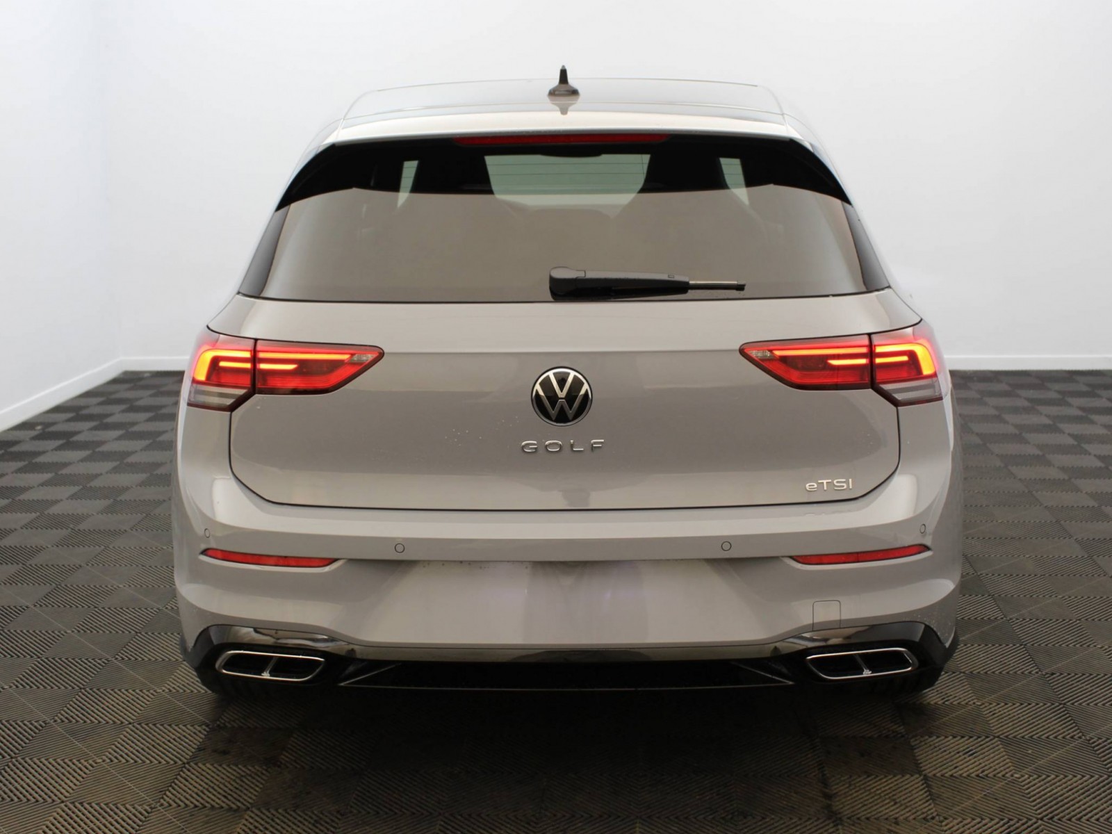 VOLKSWAGEN - GOLF - #185750 - 5