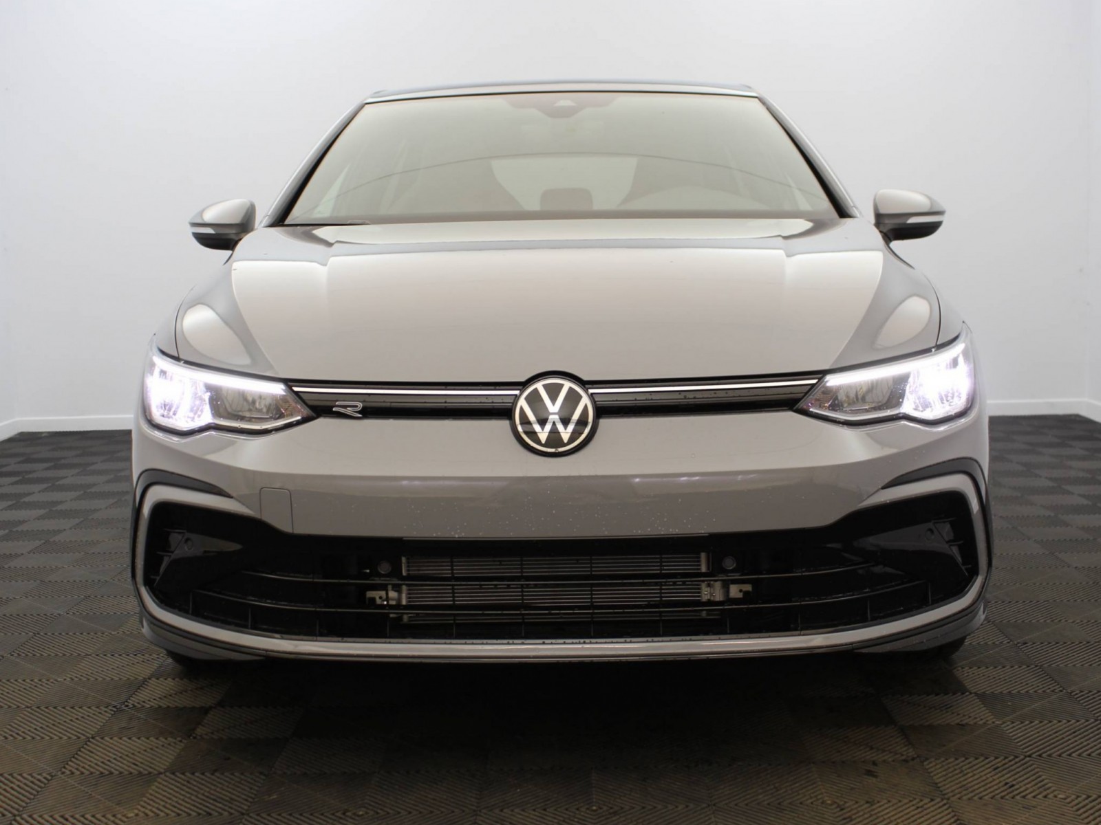 VOLKSWAGEN - GOLF - #185746 - 19