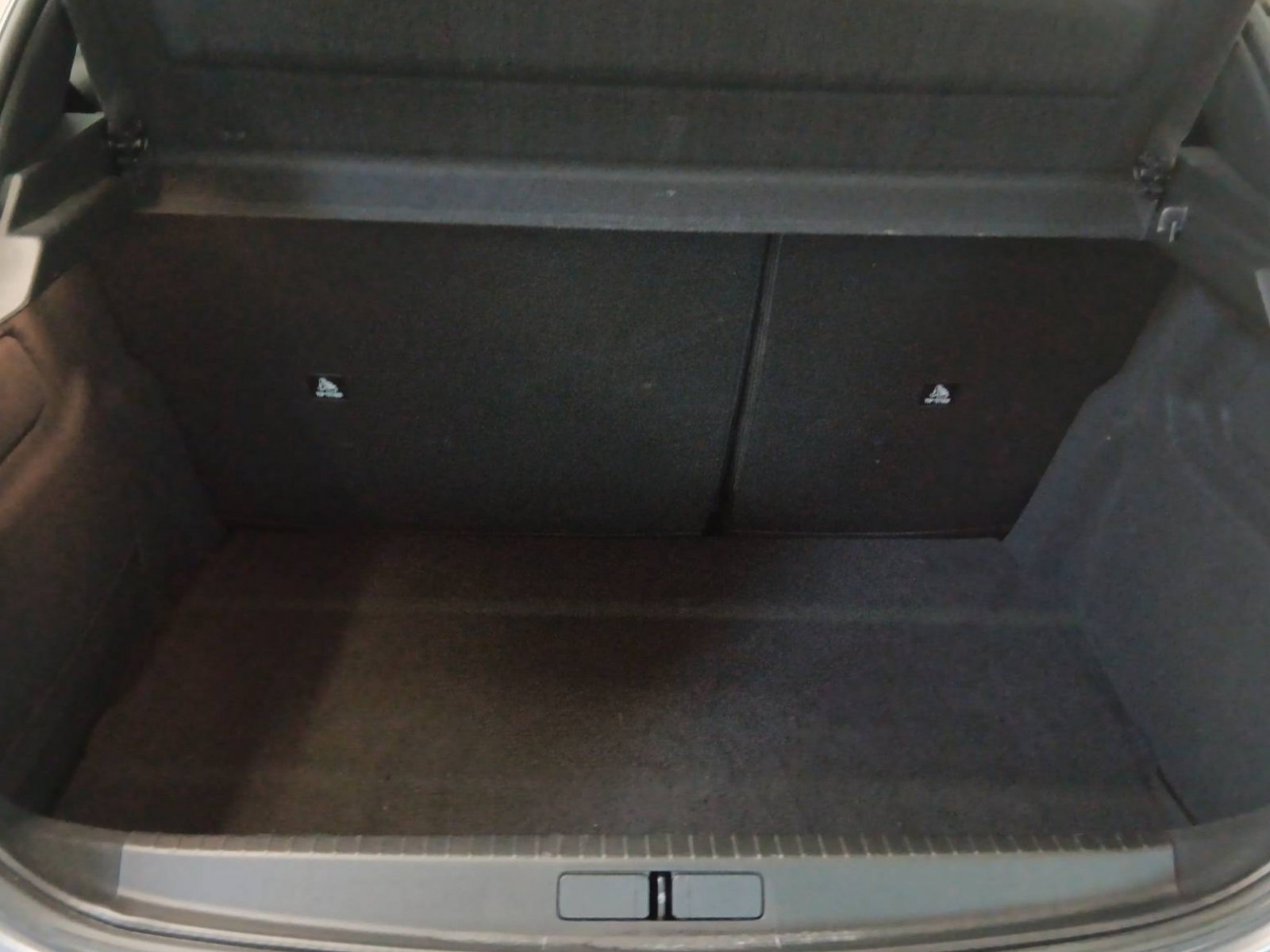 PEUGEOT - 208 - #200659 - 28