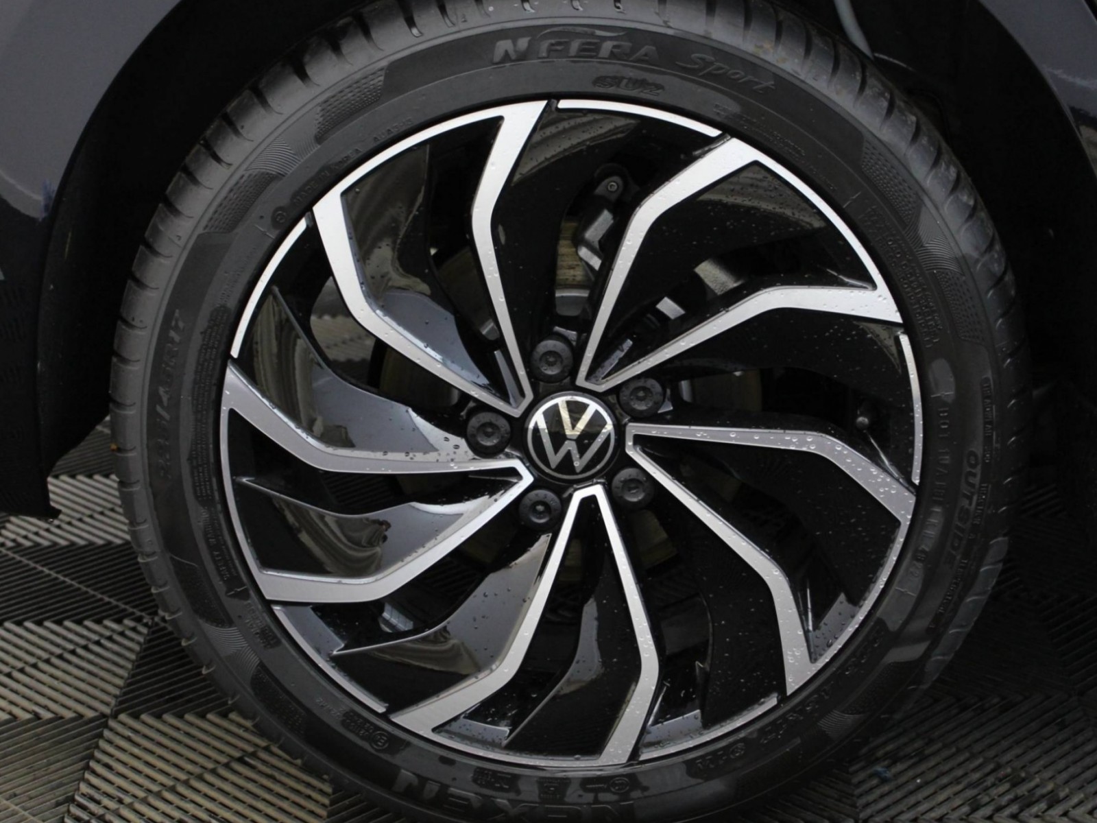 VOLKSWAGEN - GOLF - #174116 - 15