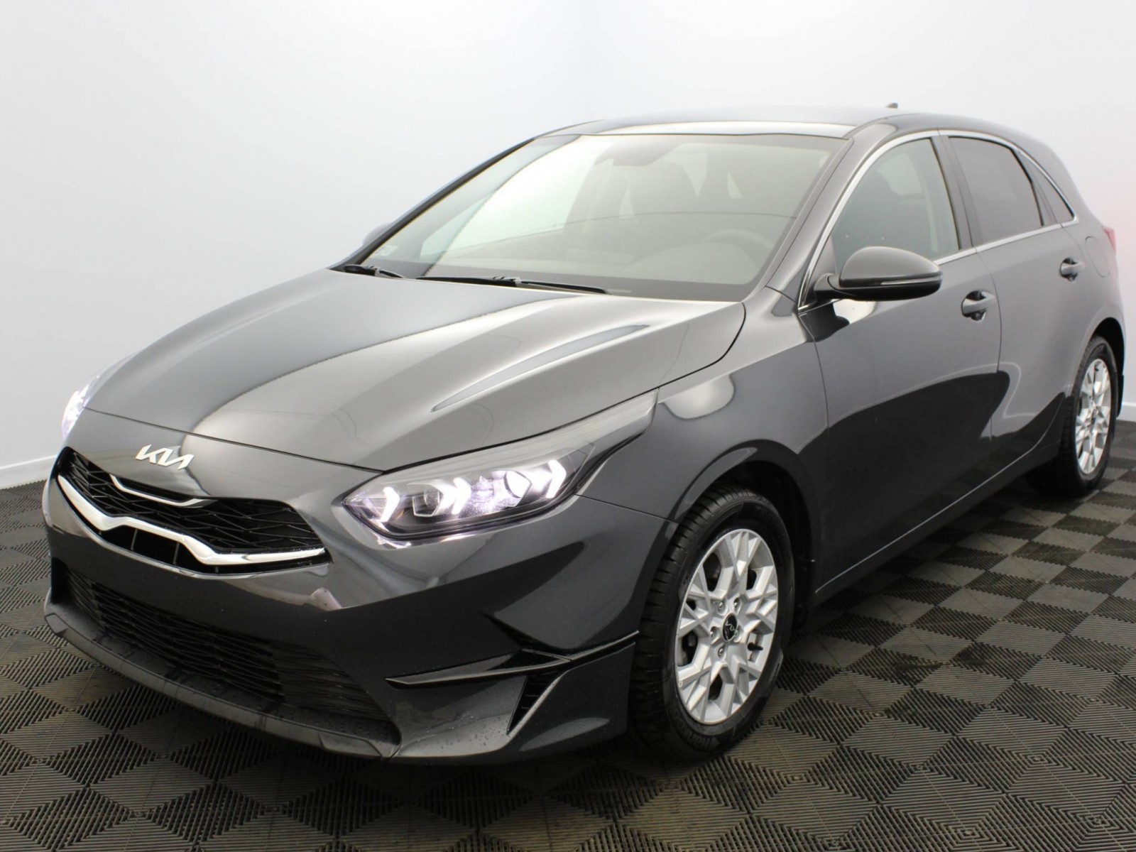 KIA - CEED NOUVELLE - #185975 - 0