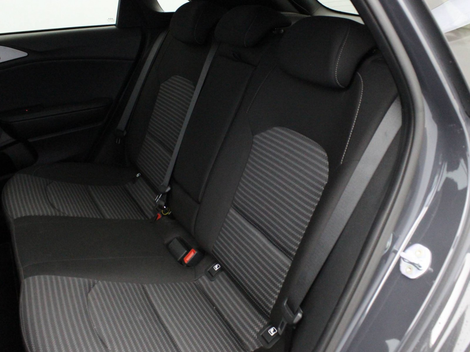 KIA - CEED NOUVELLE - #185975 - 8