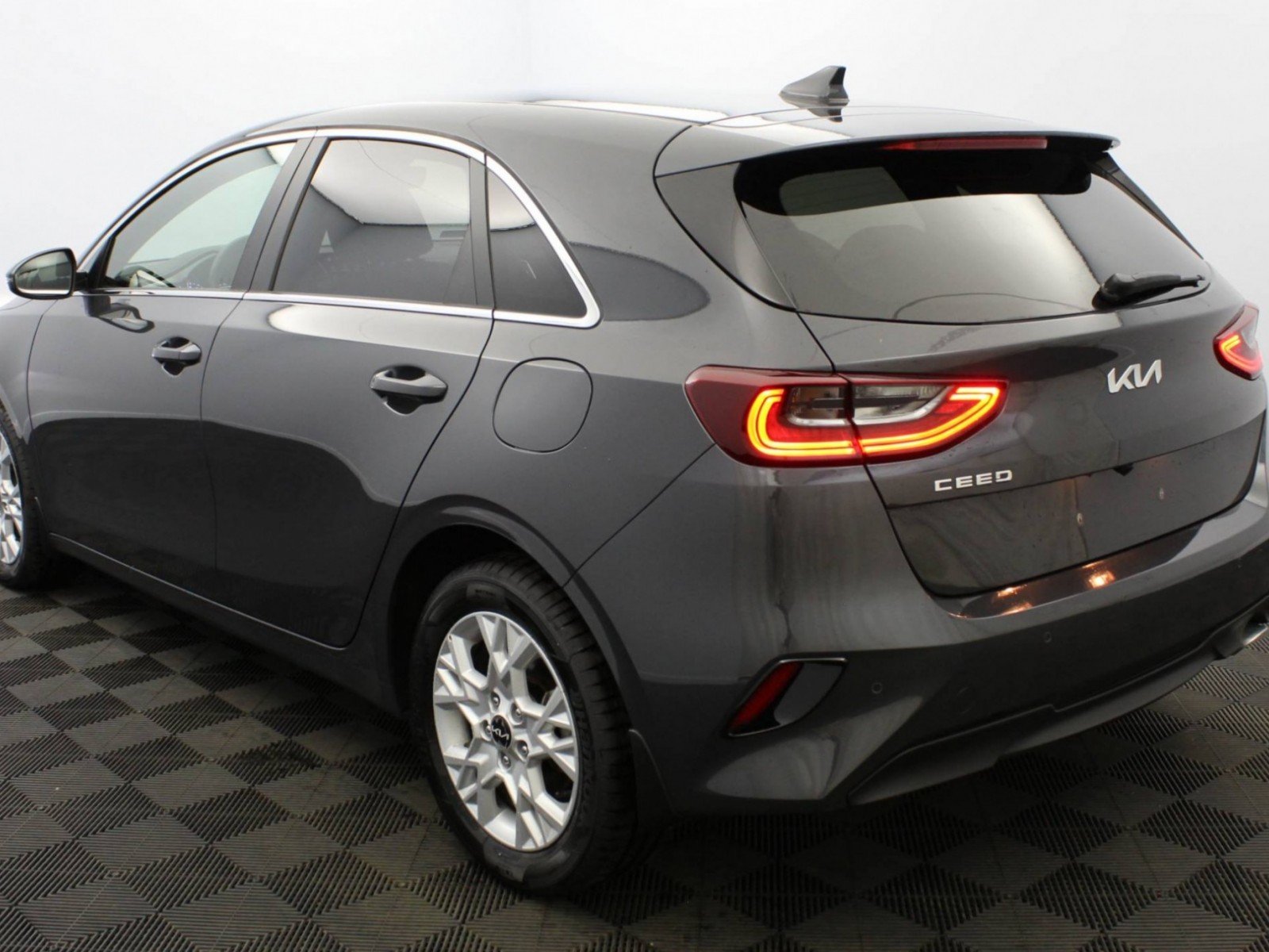 KIA - CEED - #174593 - 18