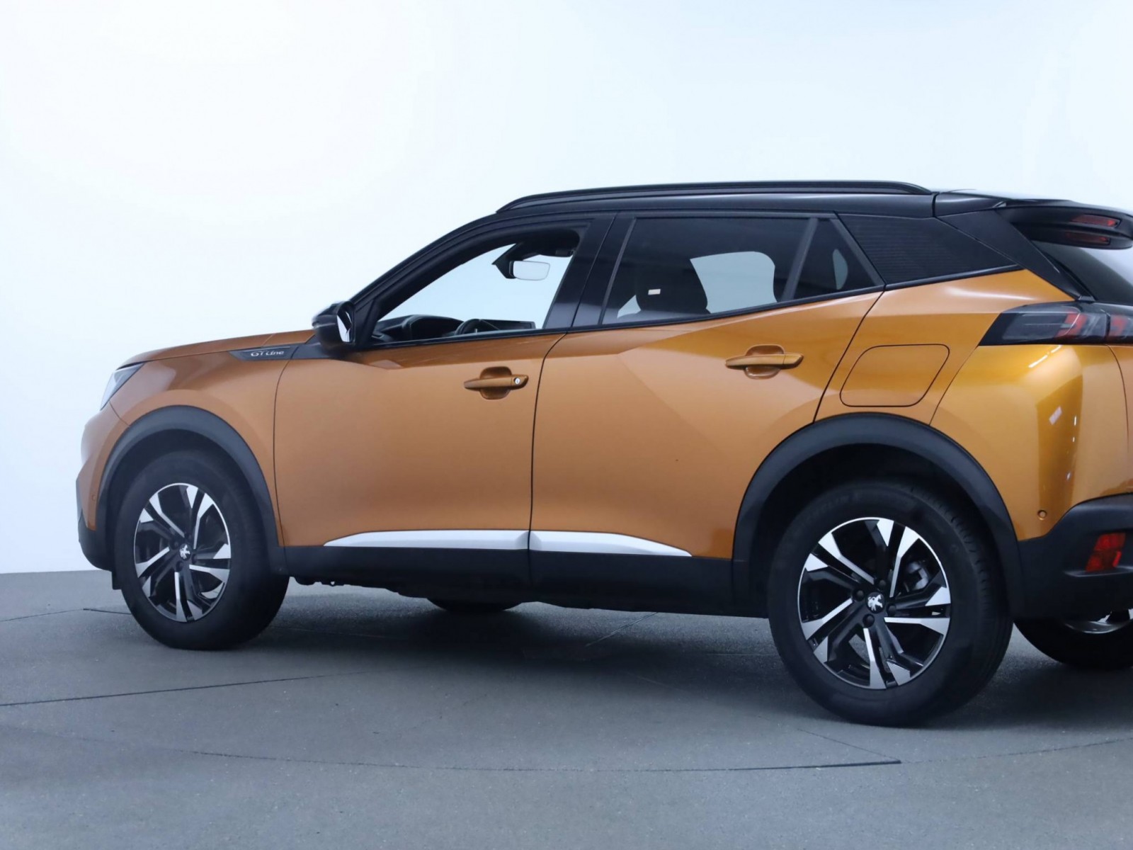 PEUGEOT - 2008 - #186174 - 15
