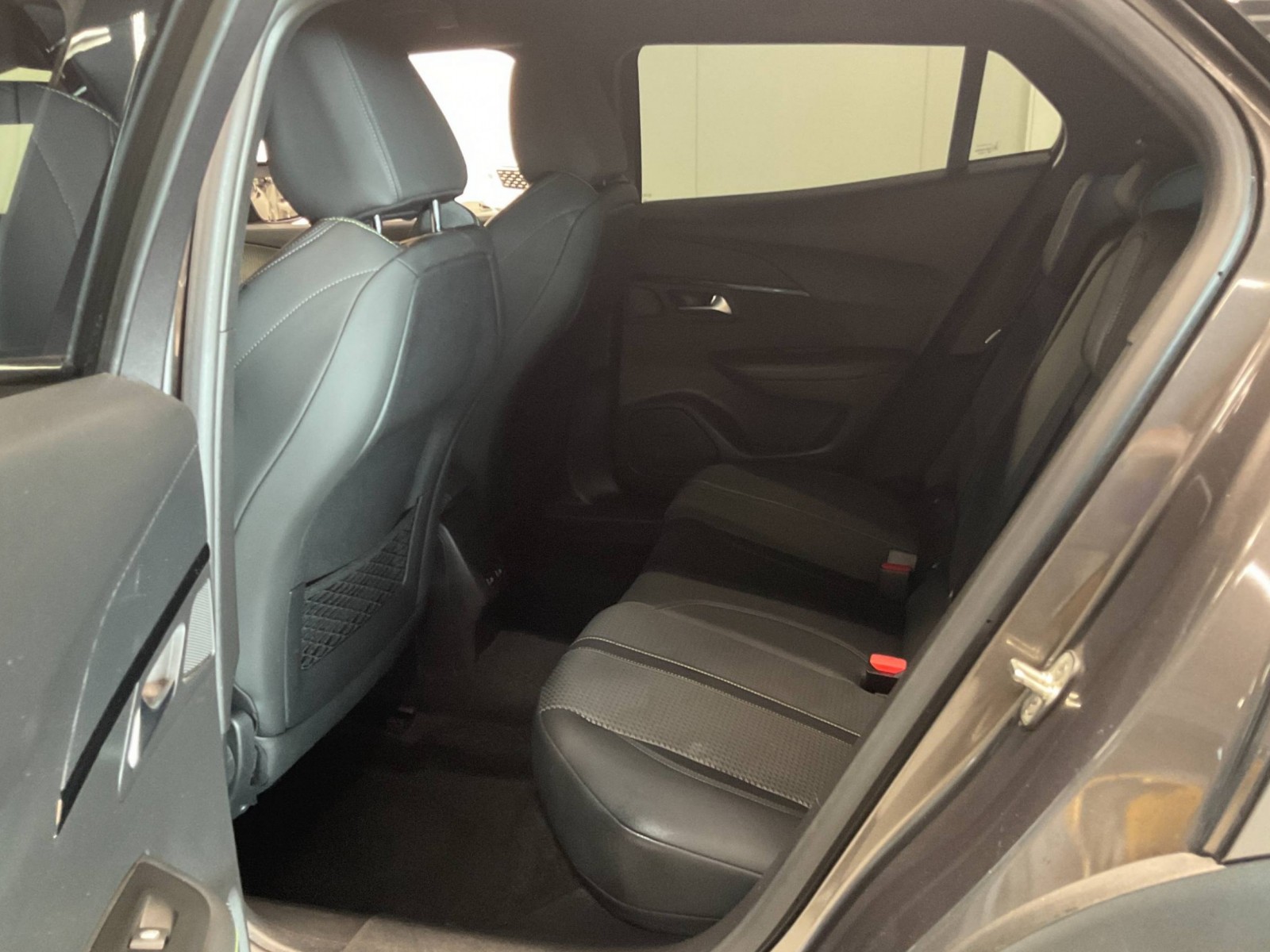 PEUGEOT - 2008 - #186181 - 20