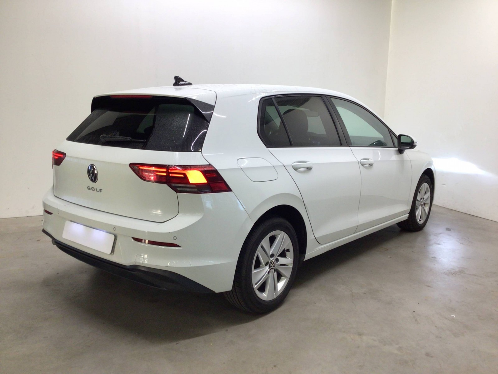 VOLKSWAGEN - GOLF - #186030 - 3