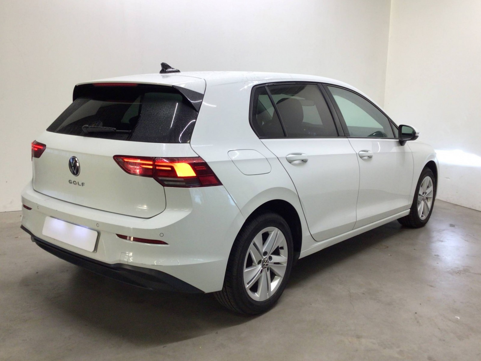 VOLKSWAGEN - GOLF - #186030 - 18